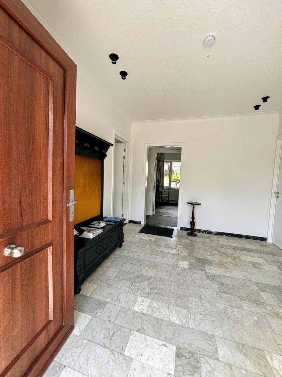 B&B Casa Roman & Vakantiewoning Voor 1 Pers Tot Max 32 Personen 존호벤 외부 사진