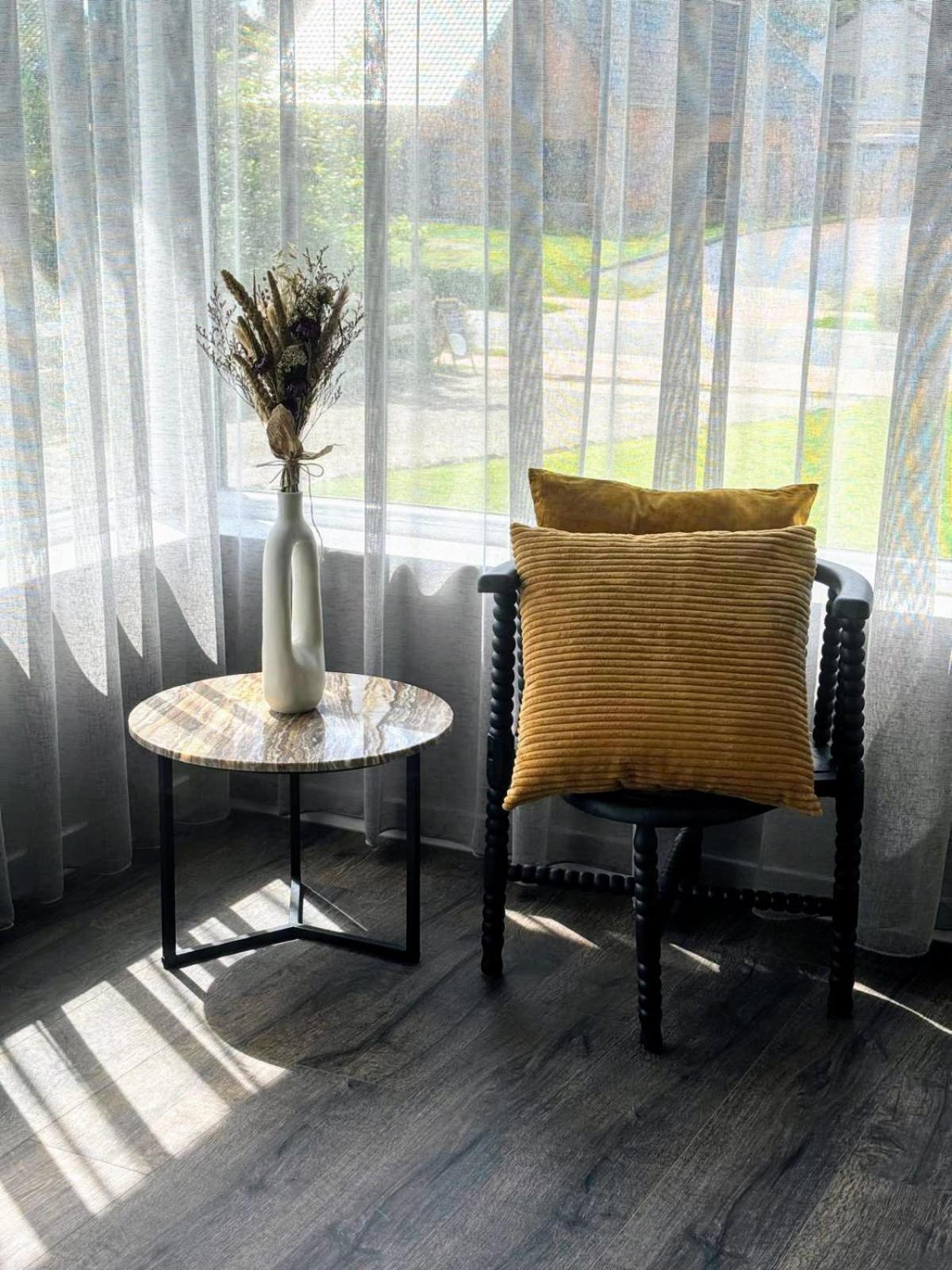 B&B Casa Roman & Vakantiewoning Voor 1 Pers Tot Max 32 Personen 존호벤 외부 사진