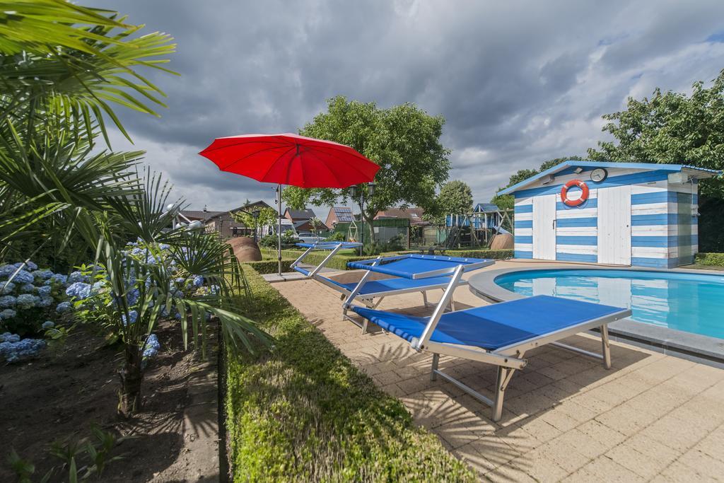 B&B Casa Roman & Vakantiewoning Voor 1 Pers Tot Max 32 Personen 존호벤 외부 사진